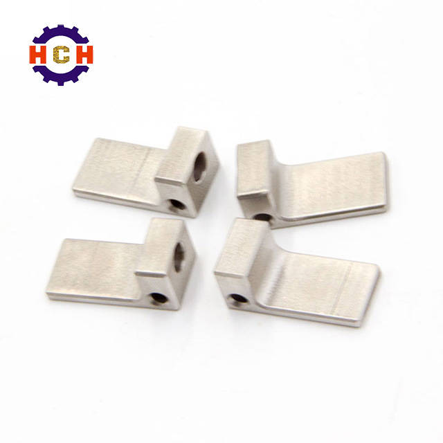 隨著新一代信息技術(shù)在加工業(yè)領(lǐng)域的應(yīng)用，滲透到了精密機(jī)械加工的各個(gè)環(huán)節(jié)